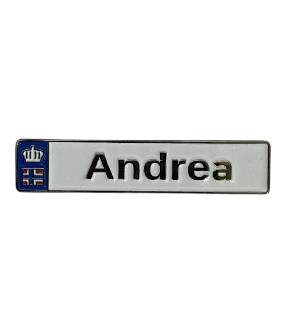 Pinkgul.no Andrea decorative metal sticker with a raised name design and a small crown emblem on a white background