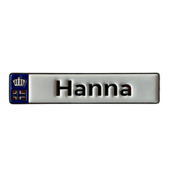 Pinkgul.no Hanna decorative metal sticker with a white background, black text, and a small Norwegian flag icon.