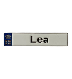 Pinkgul.no Lea decorative metal sticker with a raised design and crown emblem for smooth surfaces