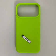 Pinkgul.no Maria decorative metal sticker with a raised design applied to a bright lime green phone case