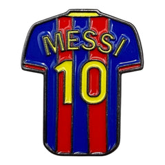 Pinkgul.no decorative metal sticker shaped like a Messi number 10 football jersey in blue and red stripes