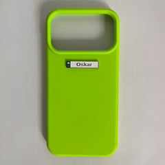Pinkgul.no Oskar decorative metal sticker applied to a bright lime green phone case