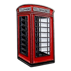 Pinkgul.no decorative metal sticker featuring a detailed red British telephone booth design on a smooth surface.